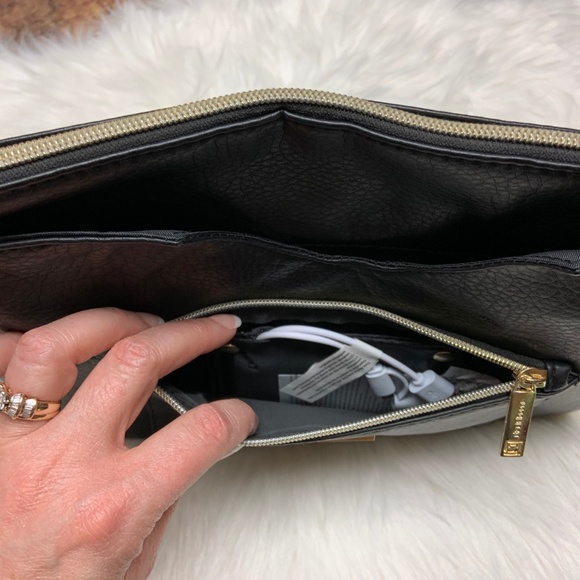 Liz Claiborne Phone Charging Tech Pouch Clutch - Picture 4 of 7